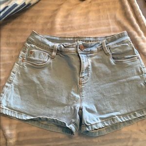 Light blue jean shorts